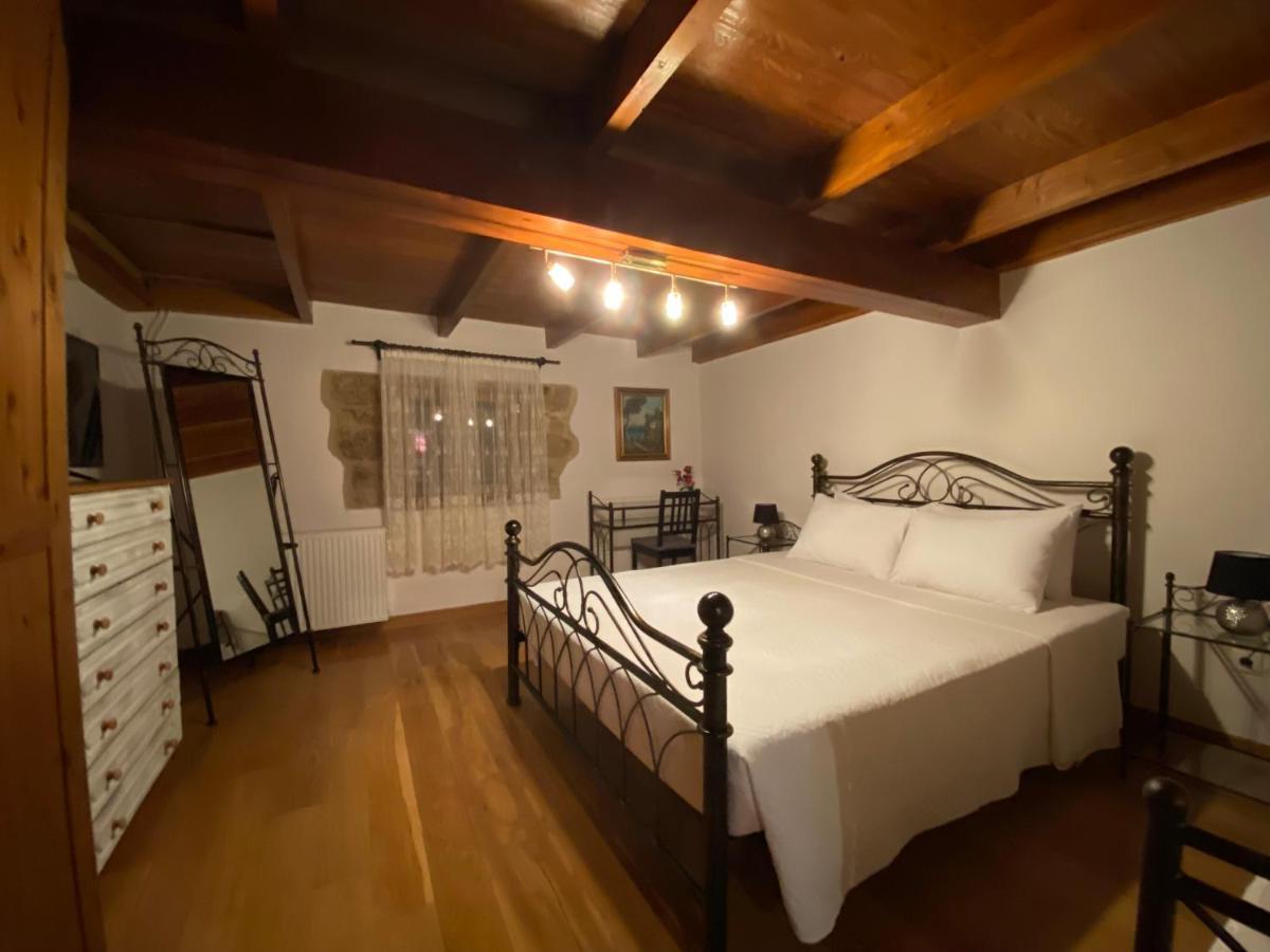 Pegasus House Hotel Corinth Eksteriør billede